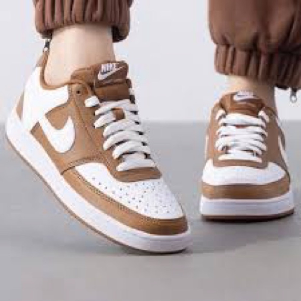Nike Court Vision Low Next Nature Women’s Shoes Size 10 Light British Tan White - Picture 2 of 14